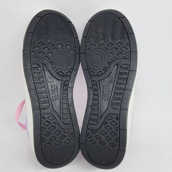 Hello Kitty Women's Sneakers  Size 7 - Picture 2 of 16